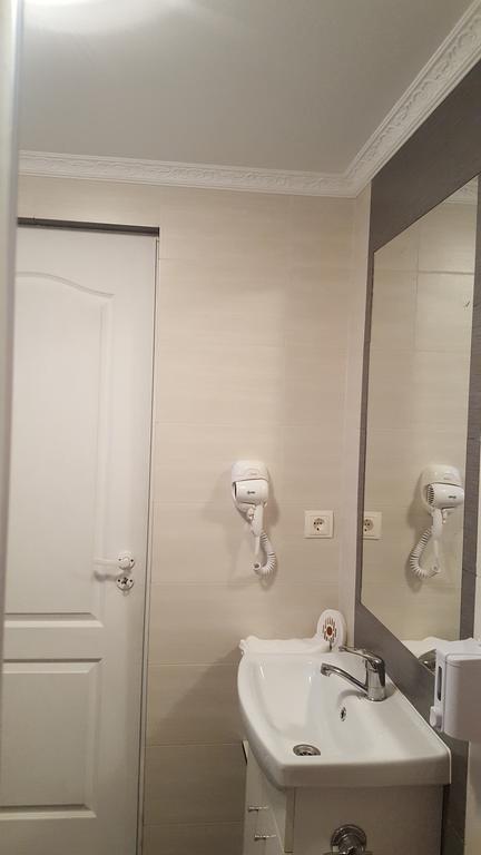 Casa Leo Apartman Hátszeg Kültér fotó