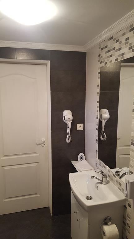 Casa Leo Apartman Hátszeg Kültér fotó